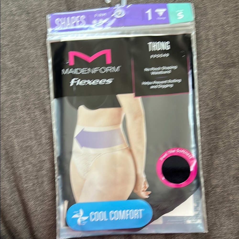 Maidenform Flexees Thong - Black